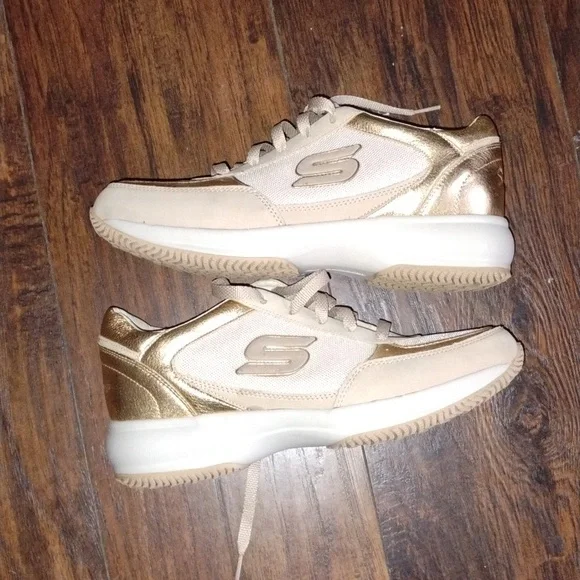 Skechers Metallic Gold and White Shoes - Picture 3 of 8
